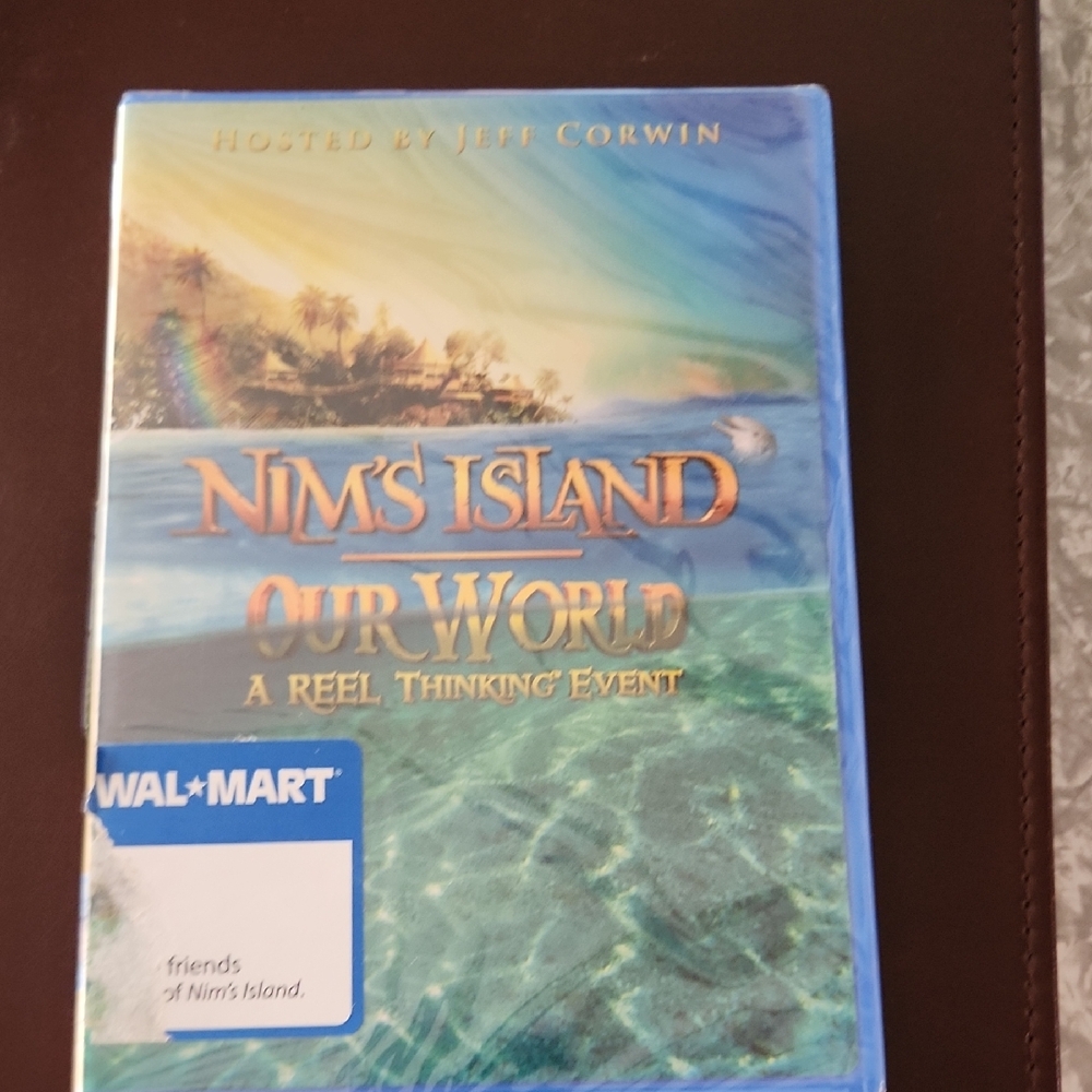 Nim's Island DVD - Blue Cover